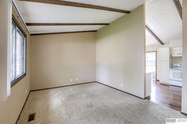 2230 SW 14th Street, Lincoln, NE 68522