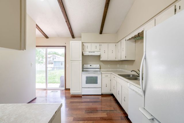 2230 SW 14th Street, Lincoln, NE 68522