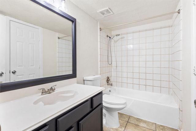 2804 Spring Valley Drive, Bedford, TX 76021