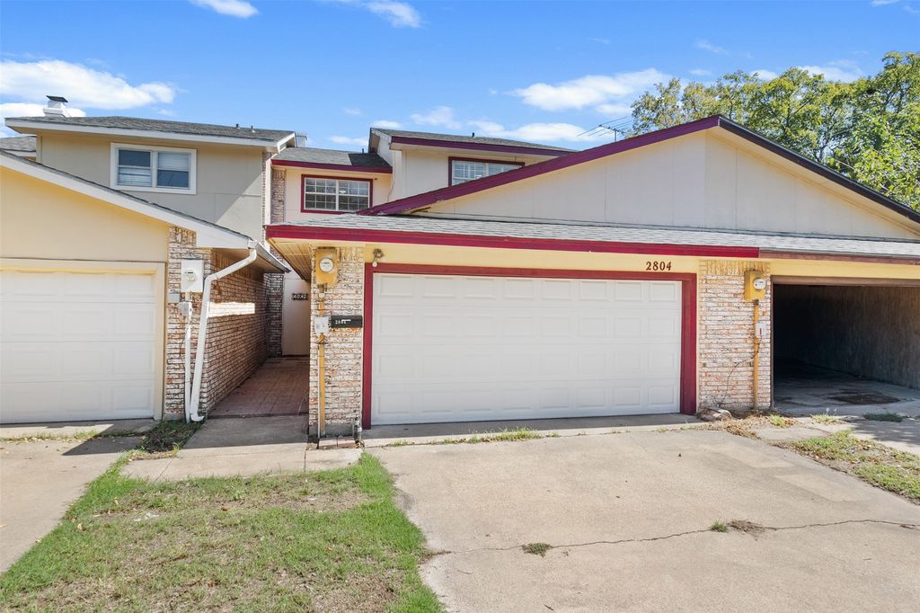 2804 Spring Valley Drive, Bedford, TX 76021