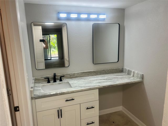 1697 BROOKHOUSE CIRCLE 116, Sarasota, FL 34231