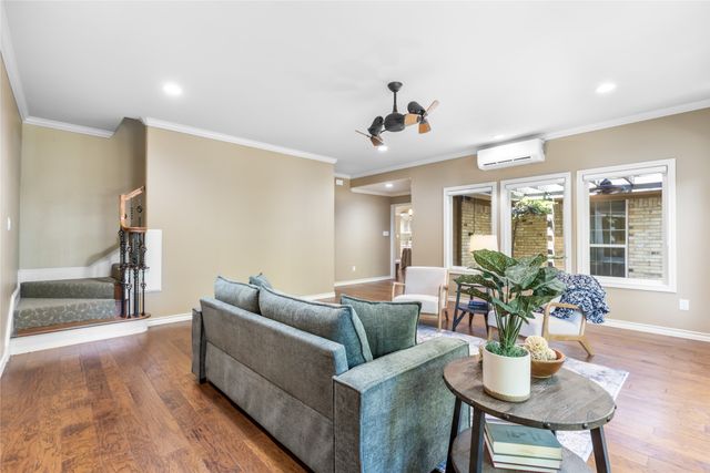 1814 Oak Creek Drive, Sherman, TX 75092