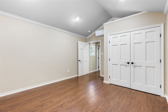 1814 Oak Creek Drive, Sherman, TX 75092