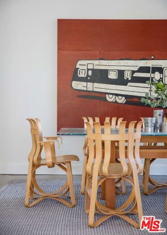 7500 Devista Drive, Los Angeles, CA 90046