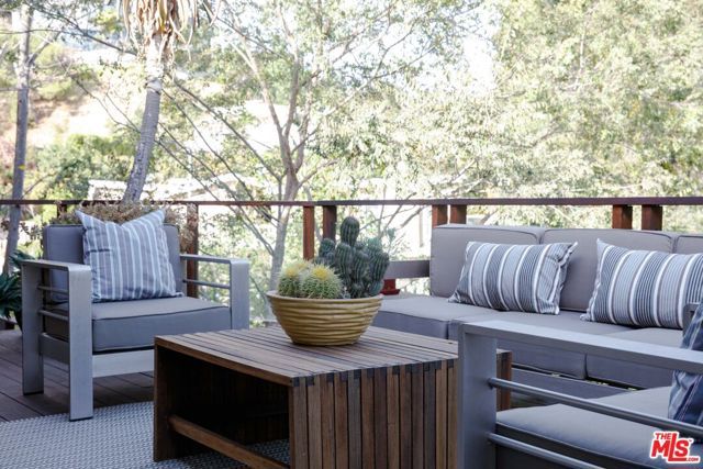 7500 Devista Drive, Los Angeles, CA 90046