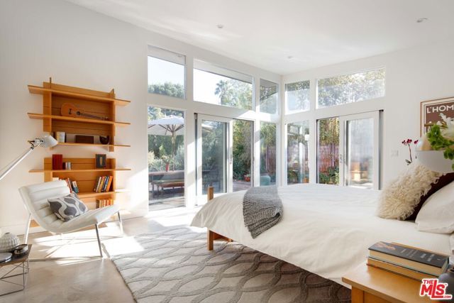 7500 Devista Drive, Los Angeles, CA 90046