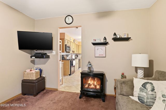 333 Savannah Road, Toms River, NJ 08757