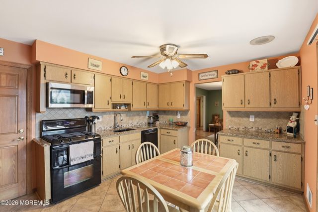 333 Savannah Road, Toms River, NJ 08757