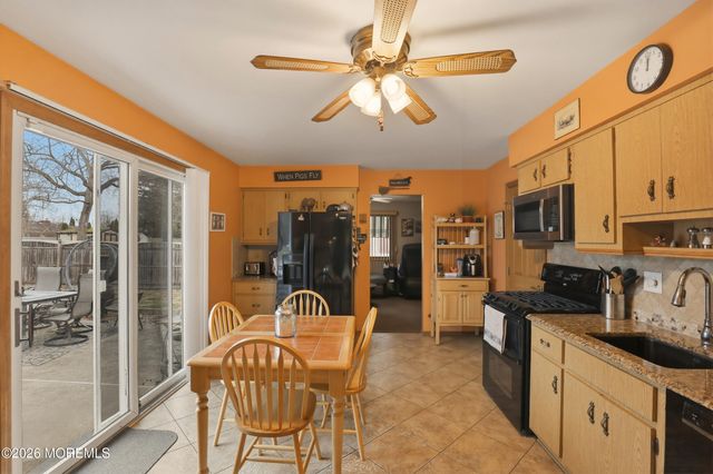 333 Savannah Road, Toms River, NJ 08757