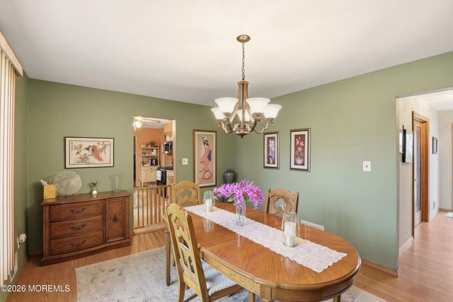 333 Savannah Road, Toms River, NJ 08757