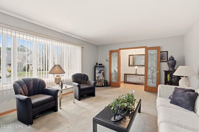 333 Savannah Road, Toms River, NJ 08757