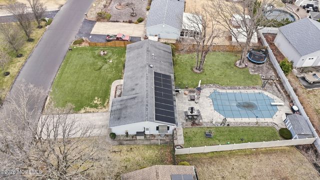 333 Savannah Road, Toms River, NJ 08757