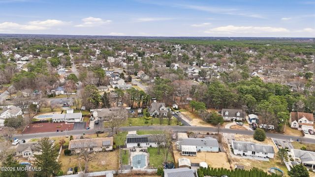 333 Savannah Road, Toms River, NJ 08757