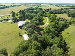 000 S Us Highway 77, La Grange, TX 78945
