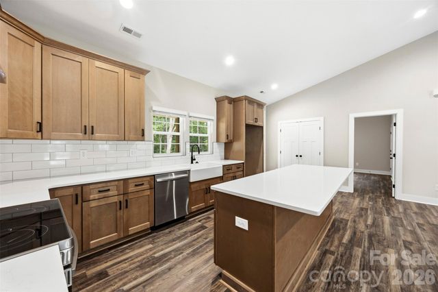 2319 Tanglewood Drive, Albemarle, NC 28001
