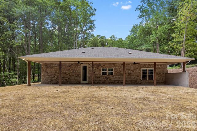 2319 Tanglewood Drive, Albemarle, NC 28001