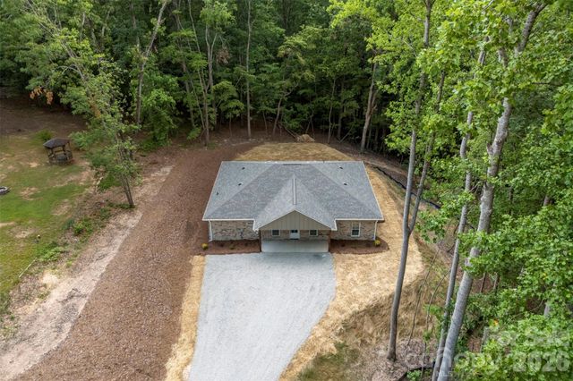 2319 Tanglewood Drive, Albemarle, NC 28001