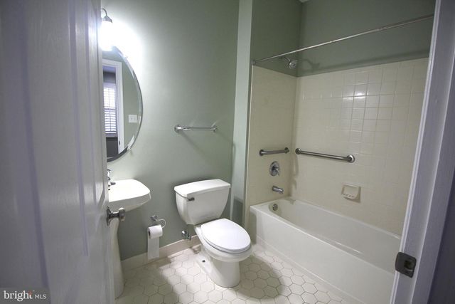 151 JACKSON ST, Trenton, NJ 08611