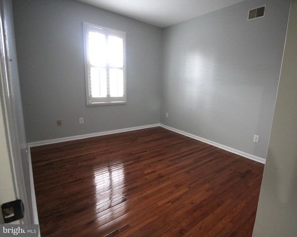 151 JACKSON ST, Trenton, NJ 08611