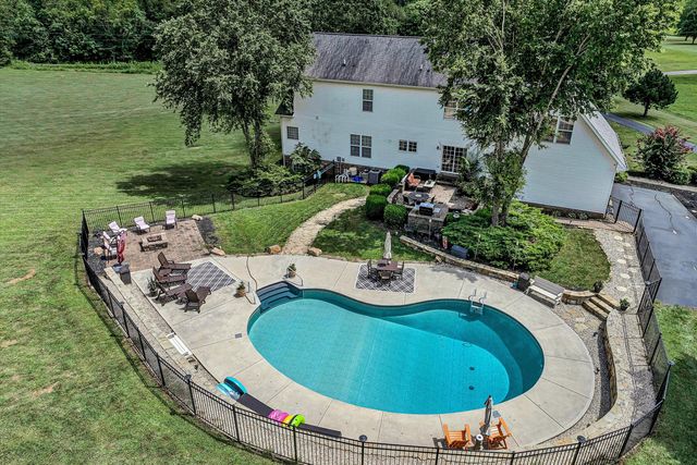 210 DAYTONA DR, Hardy, VA 24101