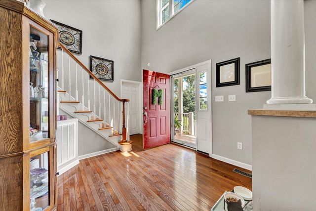 210 DAYTONA DR, Hardy, VA 24101