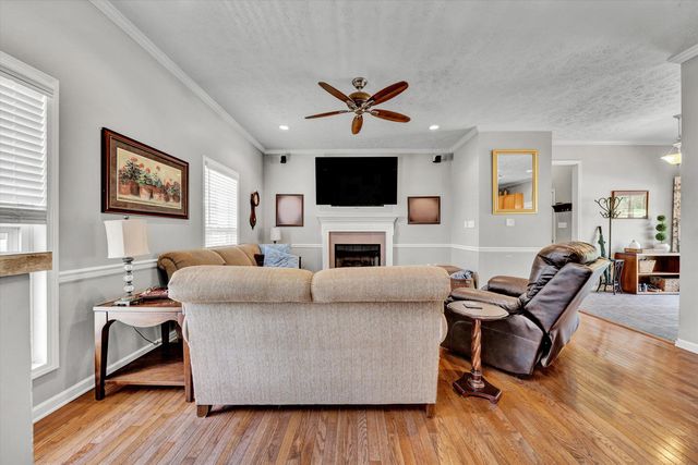 210 DAYTONA DR, Hardy, VA 24101