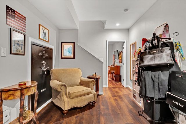 210 DAYTONA DR, Hardy, VA 24101