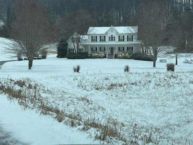 210 DAYTONA DR, Hardy, VA 24101