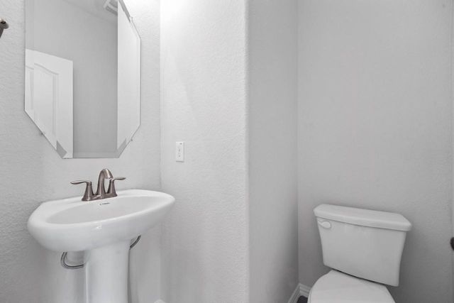 10003 Whitney Reach Drive, Rosharon, TX 77583