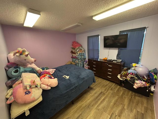 17825 Factory Street, Eminence, MO 65466