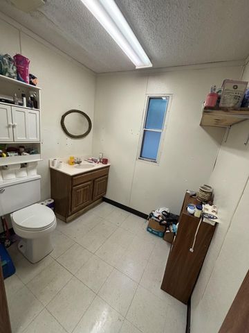 17825 Factory Street, Eminence, MO 65466