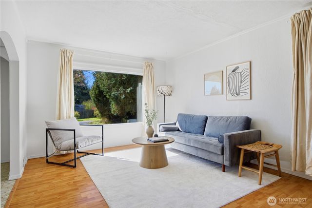 116 NE 133rd Street, Seattle, WA 98125