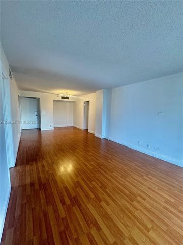 3475 N Country Club Drive 601, Aventura, FL 33180