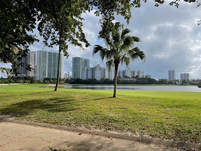 3475 N Country Club Drive 601, Aventura, FL 33180