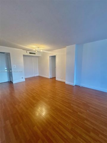 3475 N Country Club Drive 601, Aventura, FL 33180
