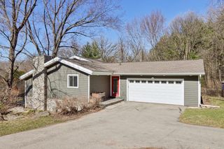 4966 Hickory Trail, Middleton, WI 53562