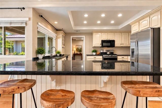8554 Hillside, Rancho Cucamonga, CA 91701