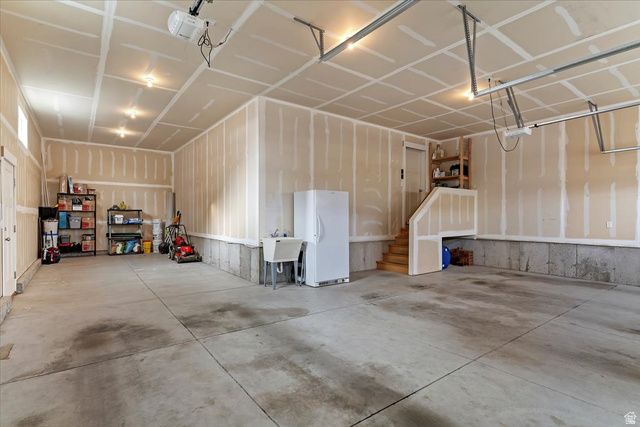 958 S STEED DR, Syracuse, UT 84075