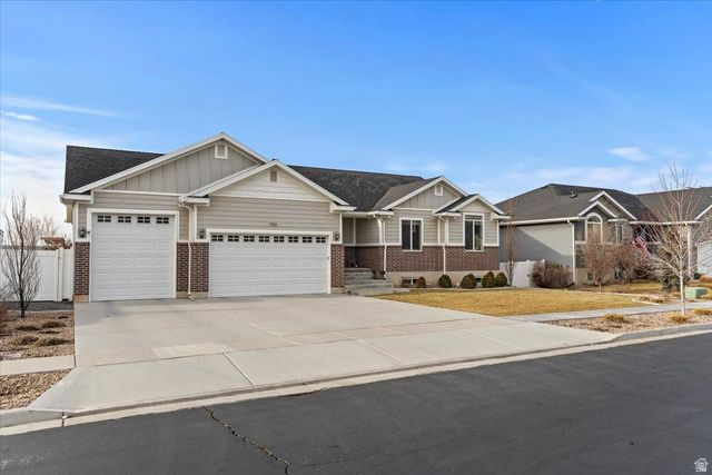 958 S STEED DR, Syracuse, UT 84075