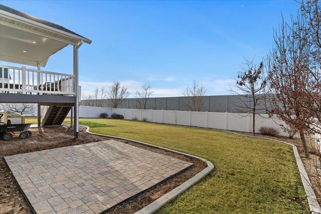 958 S STEED DR, Syracuse, UT 84075