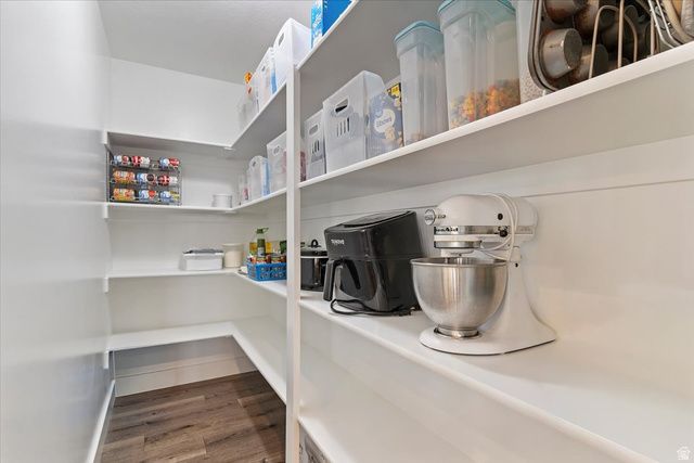 958 S STEED DR, Syracuse, UT 84075