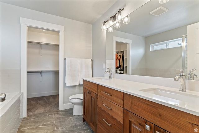 958 S STEED DR, Syracuse, UT 84075