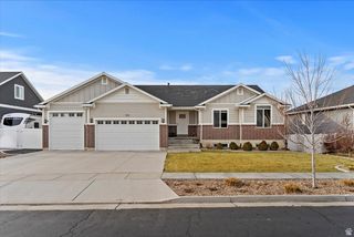 958 S STEED DR, Syracuse, UT 84075
