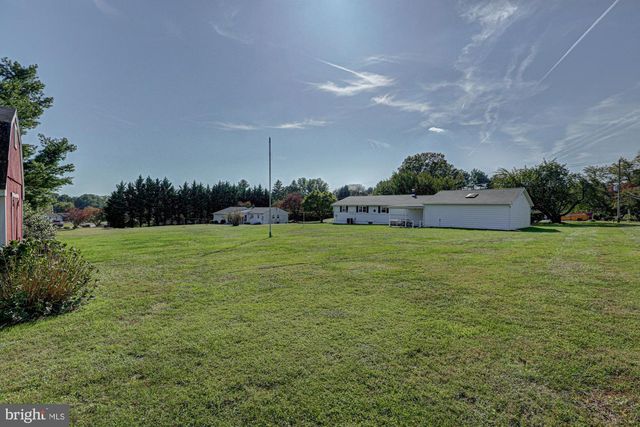 263 SCHOOLHOUSE RD, West Grove, PA 19390