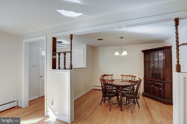 263 SCHOOLHOUSE RD, West Grove, PA 19390