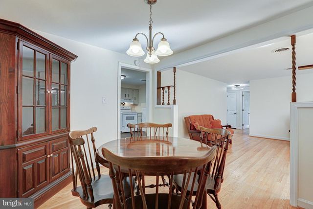263 SCHOOLHOUSE RD, West Grove, PA 19390