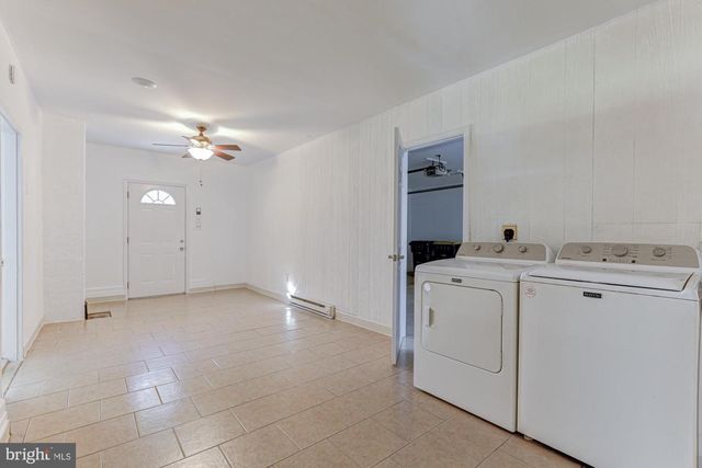 263 SCHOOLHOUSE RD, West Grove, PA 19390