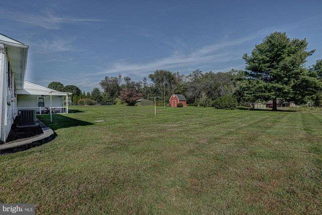 263 SCHOOLHOUSE RD, West Grove, PA 19390