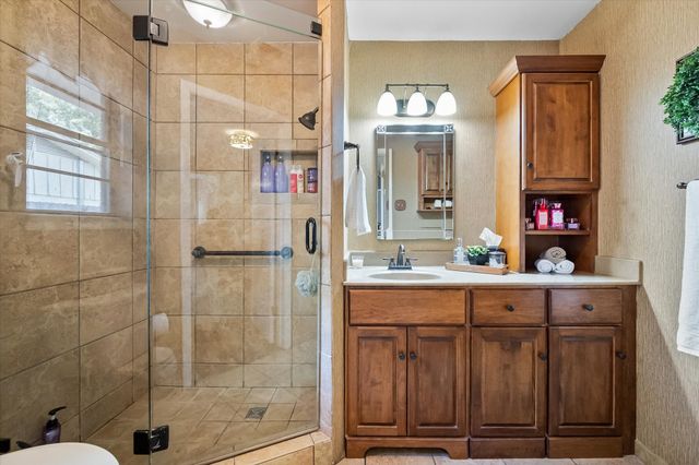 4208 Shipley Court, Benbrook, TX 76116