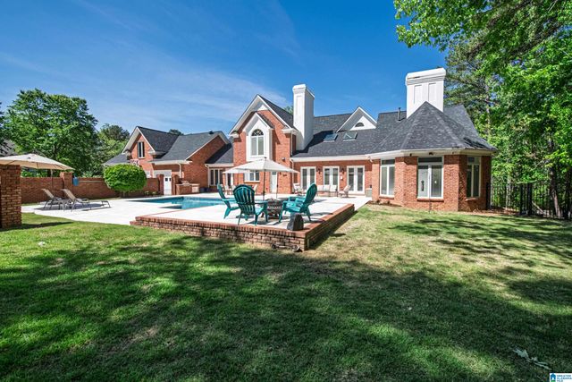 1001 LAKE WINDS DRIVE, Hoover, AL 35244
